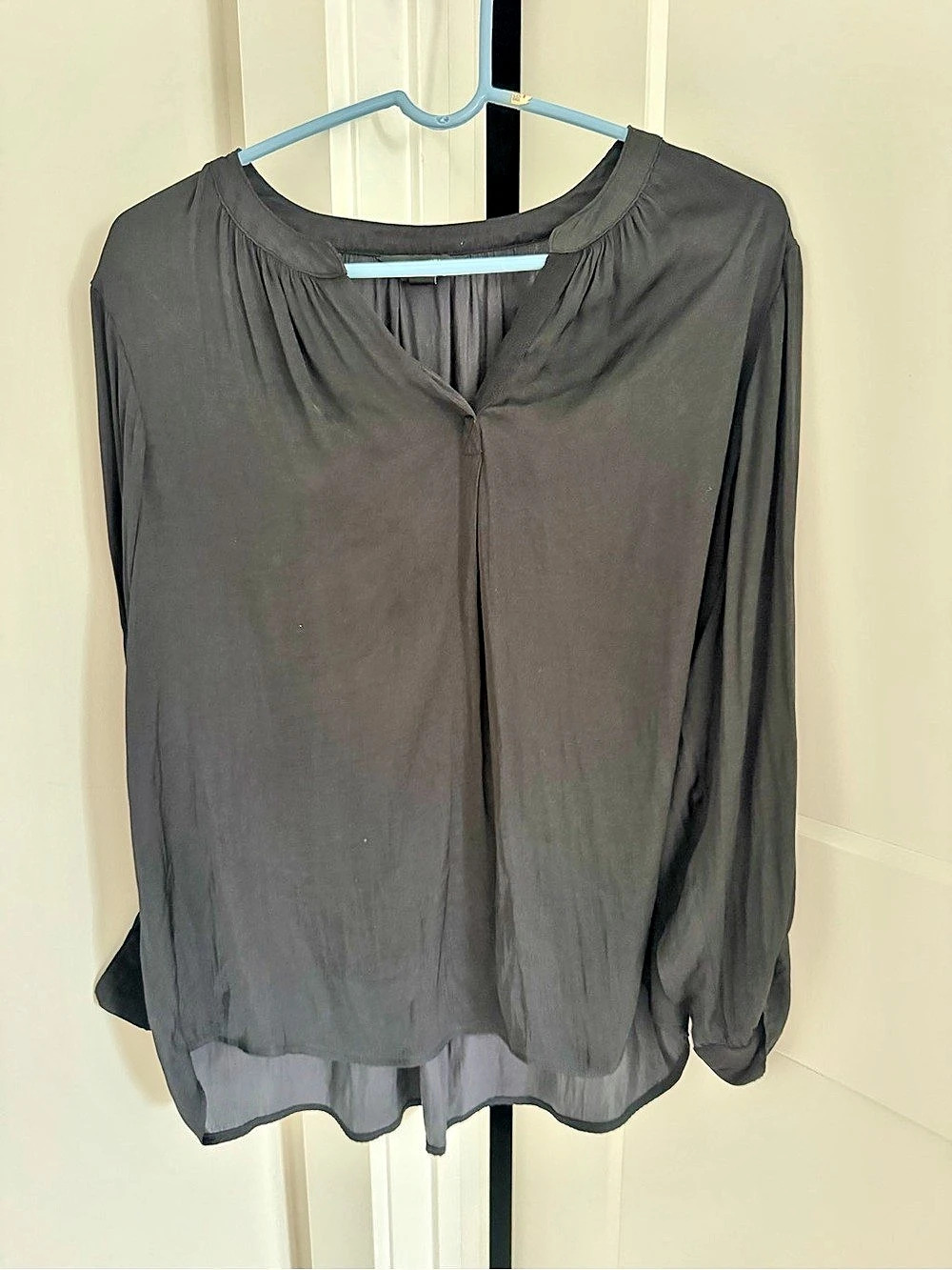Simply Vera Wang Long Sleeve Blouse in Black Size XL Like New